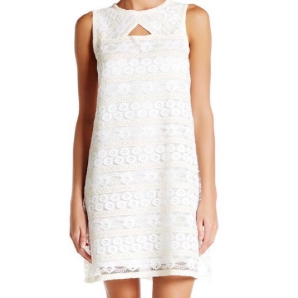 Max Studio white lace dress NWT